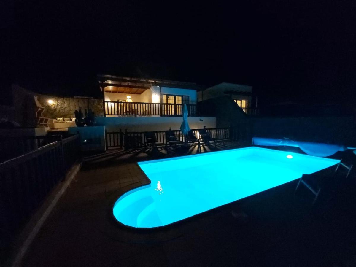 Villa Tegala By Villitas بلايا بلانكا المظهر الخارجي الصورة
